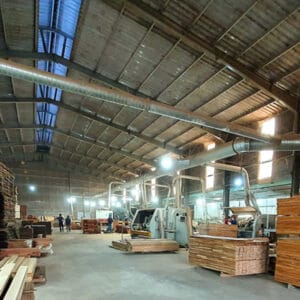 Xưởng sản xuất sàn gỗ Trần Anh