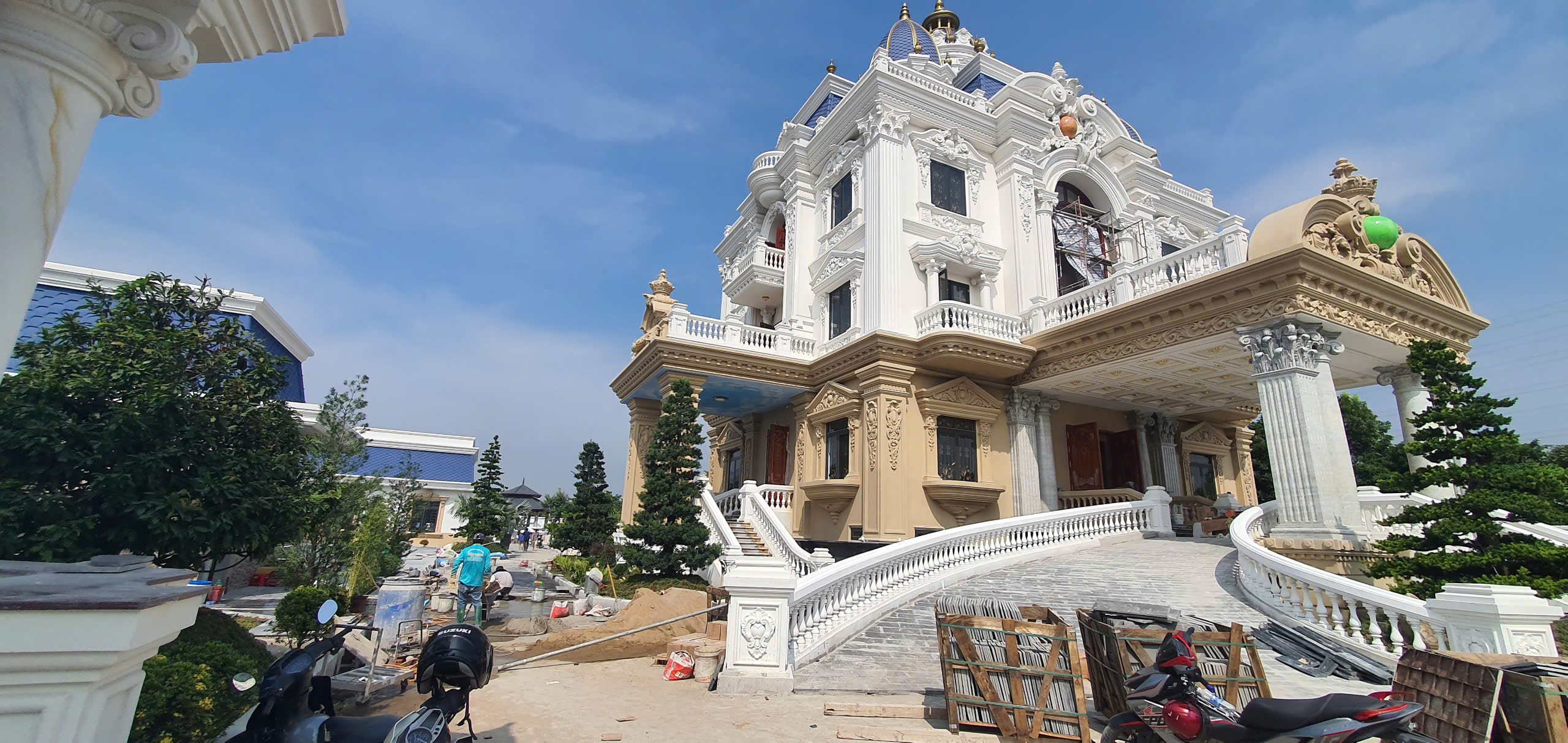 Biệt thự sử dụng sàn gỗ tự nhiên