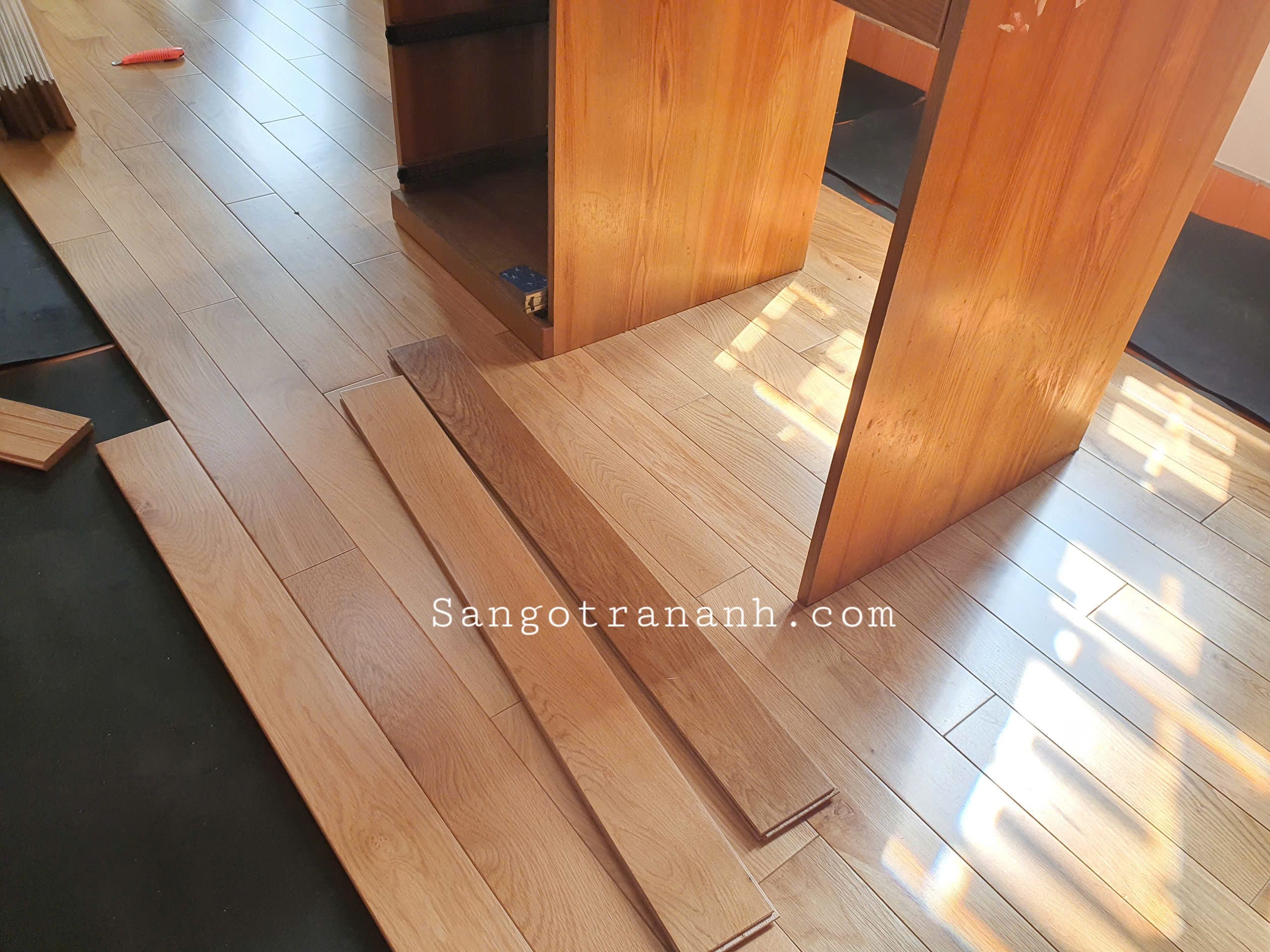 Sàn gỗ Sồi tiêu chuẩn AA